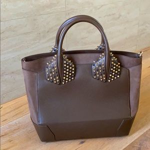 Christian Louboutin Eloise Lg Calkskin Cafe Brown